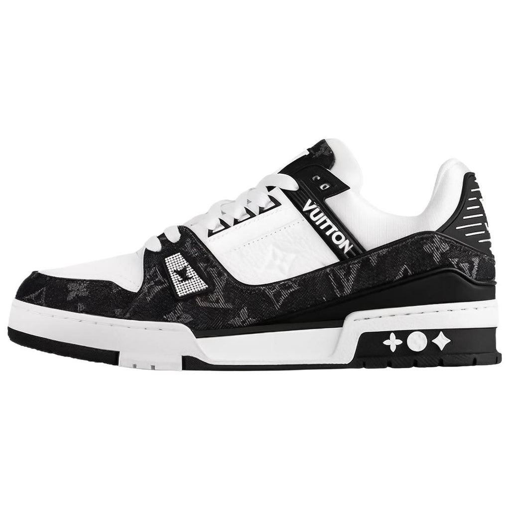 Louis Vuitton Trainer Low-Top Sneakers, Black & White
