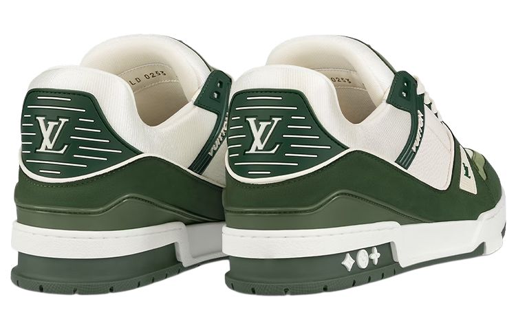 LOUIS VUITTON Trainer Unisex Green & White Low-Top Sneakers